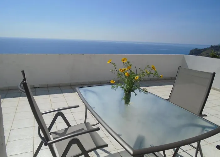 Giota & Antonia Apartments